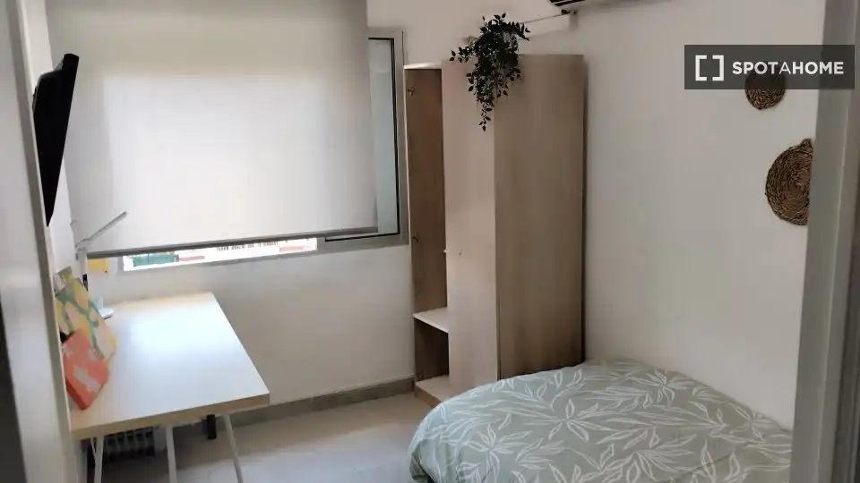 Habitación 80 m², Sevilla