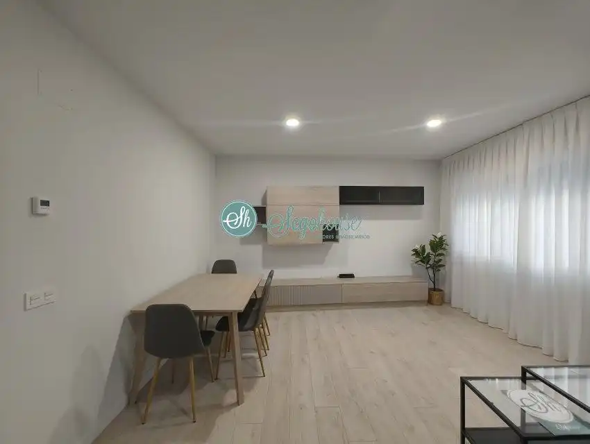 Piso de 90 m² en Segovia