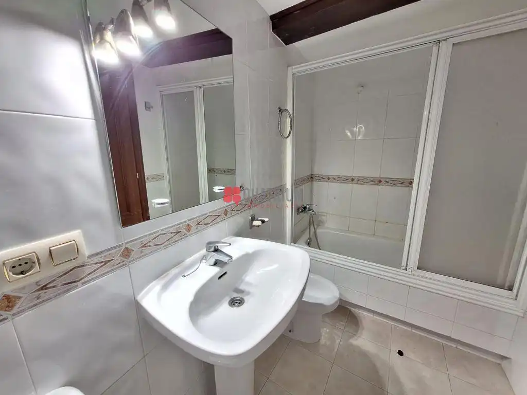 Pis de 75 m² a Santiago de Compostel·la