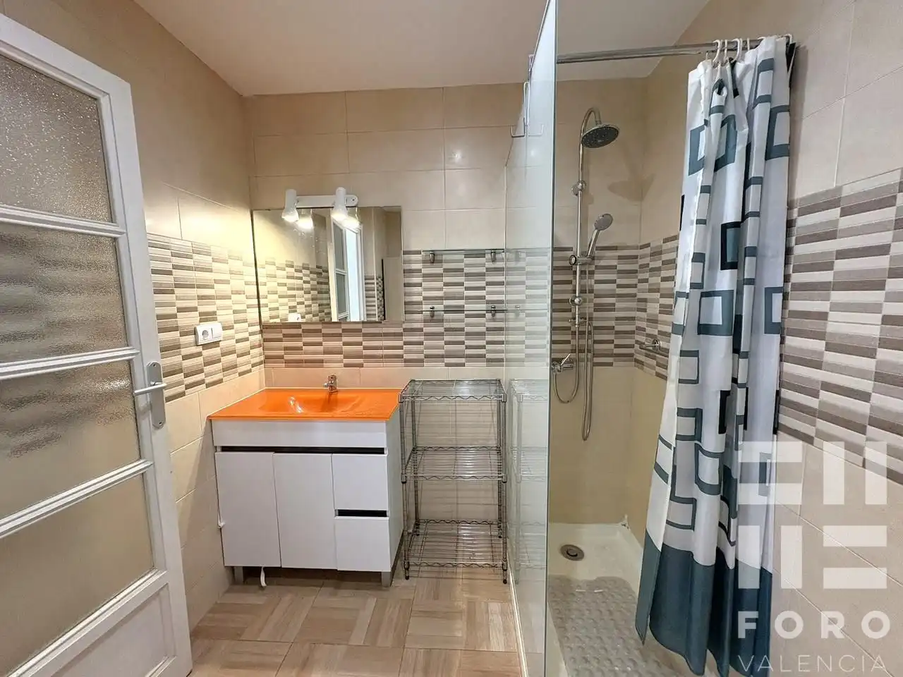 Wohnung 93 m² in Valencia