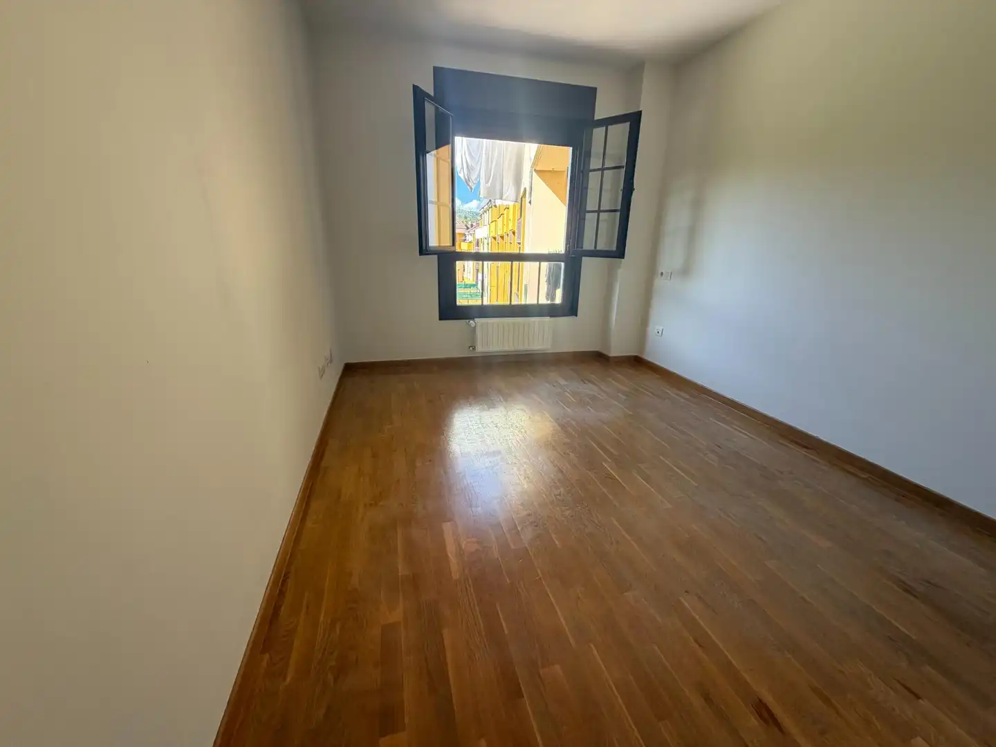 Pis de 91 m² a Nava