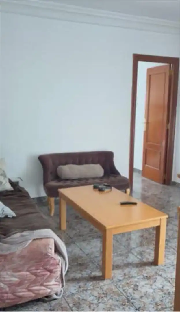 Stanza in affitto, Novelda