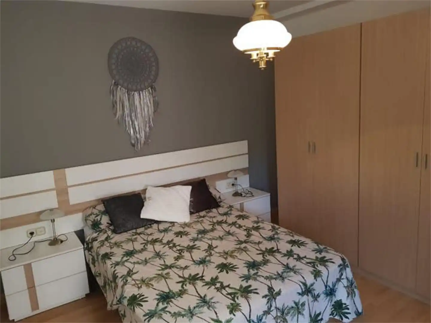 Piso de 90 m² en Granada