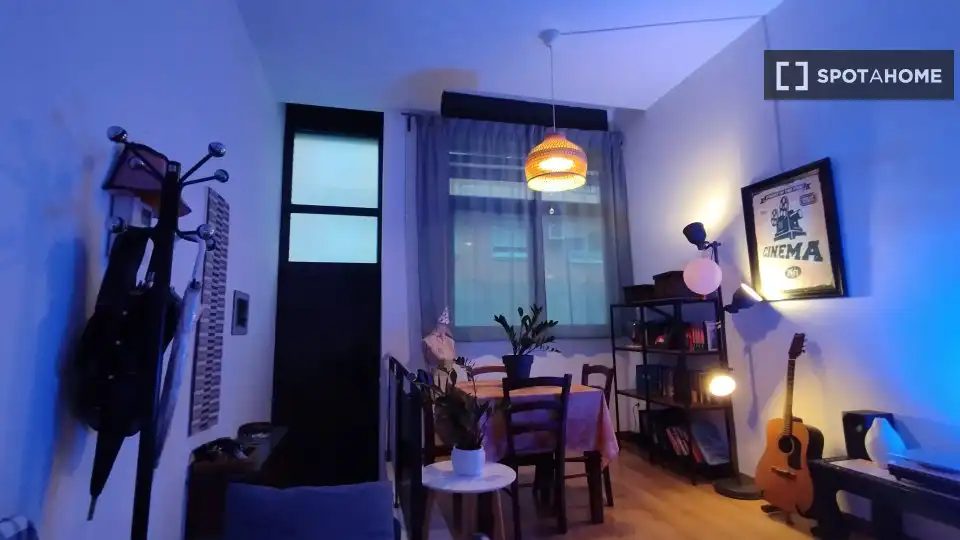 Habitación 82 m², l'Hospitalet de Llobregat
