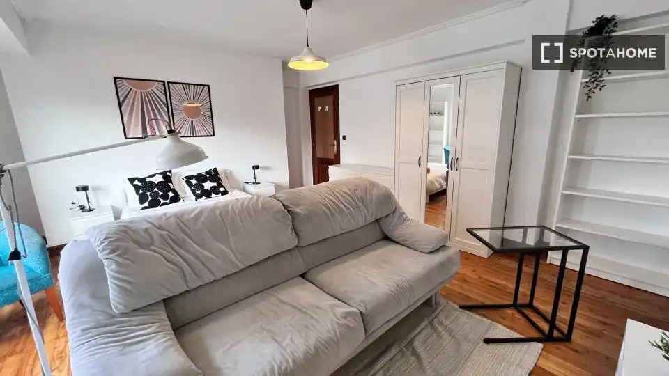 Habitación 127 m², Bilbao
