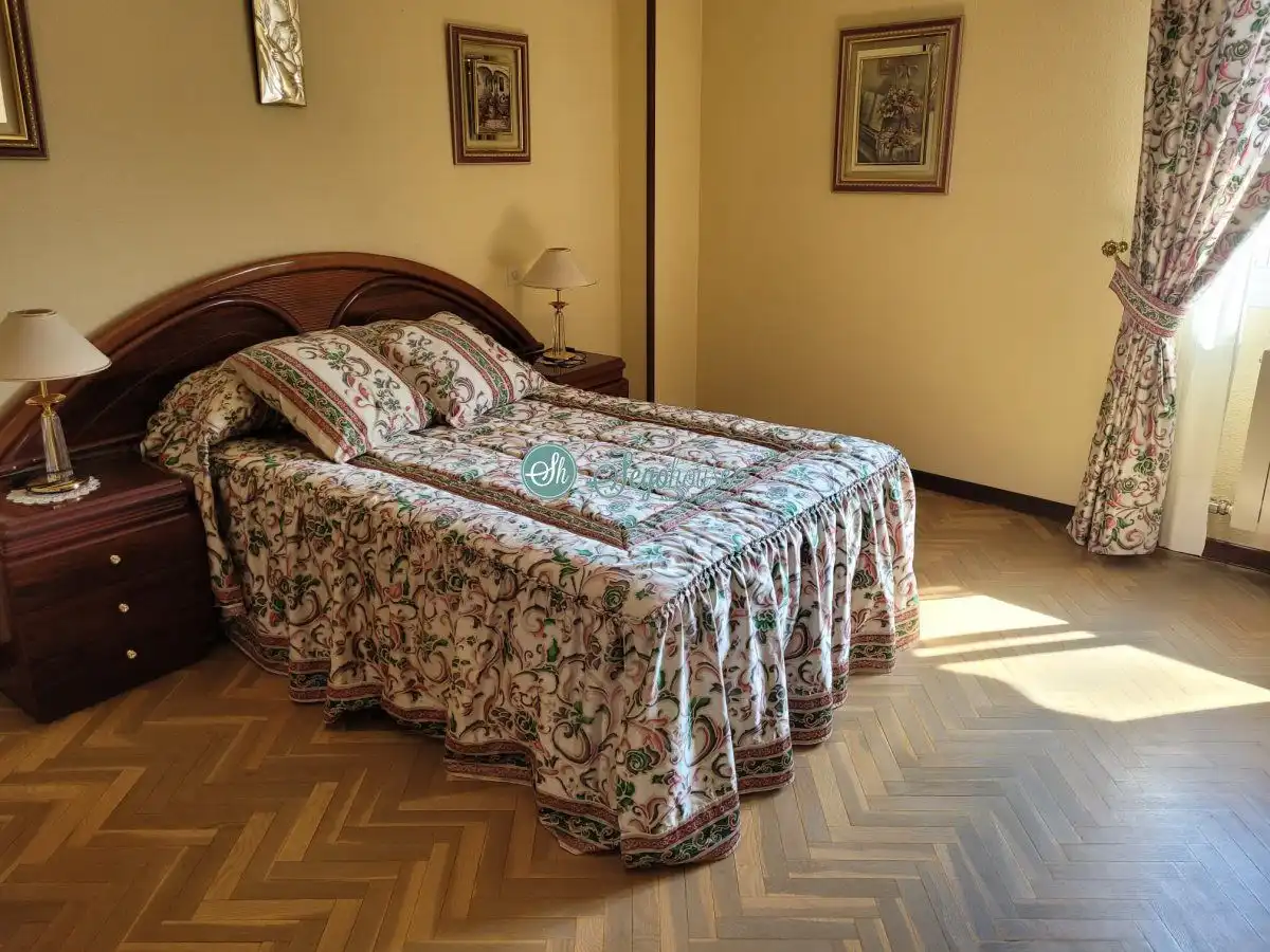 Piso de 93 m² en Segovia