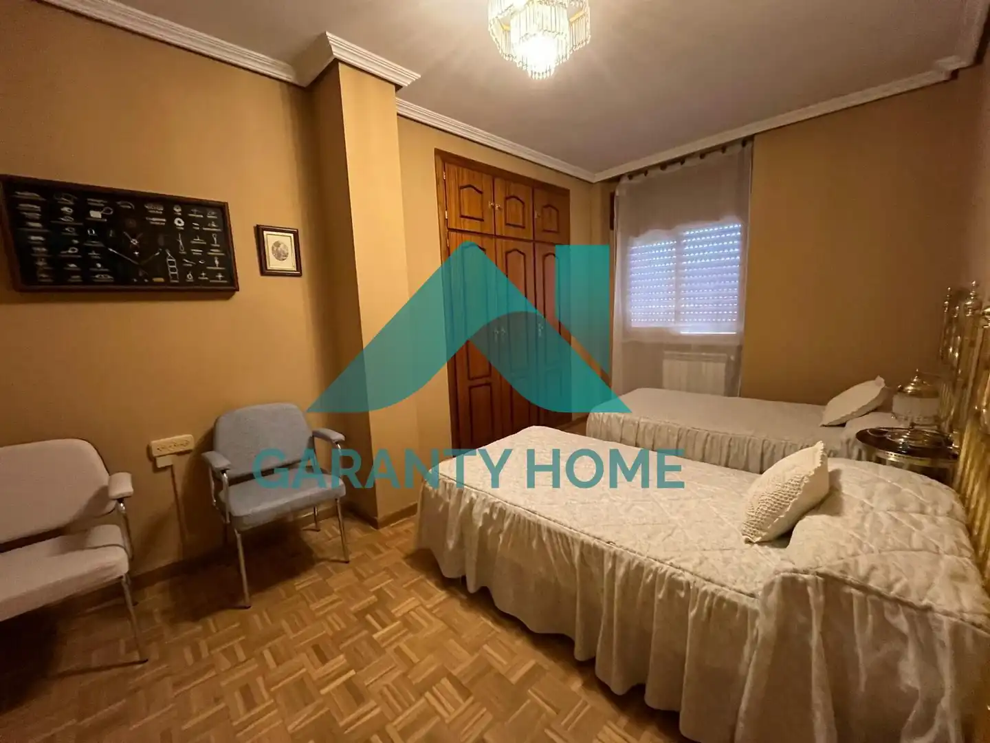 Piso de 140 m² en Cáceres