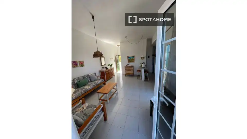 Habitación en alquiler, Guía de Isora