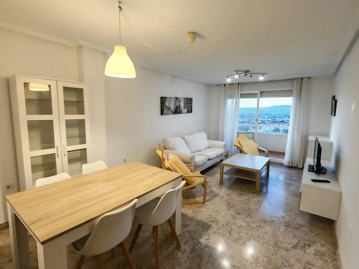 Piso de 90 m² en Molina de Segura