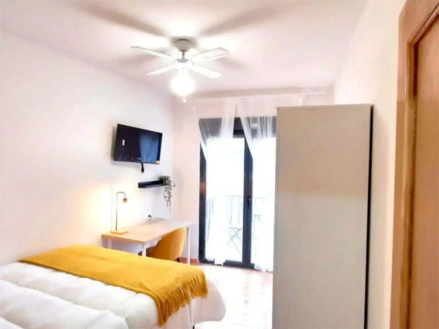 Habitación 85 m², León