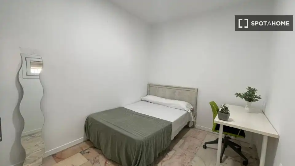 Habitación 472 m², Sevilla