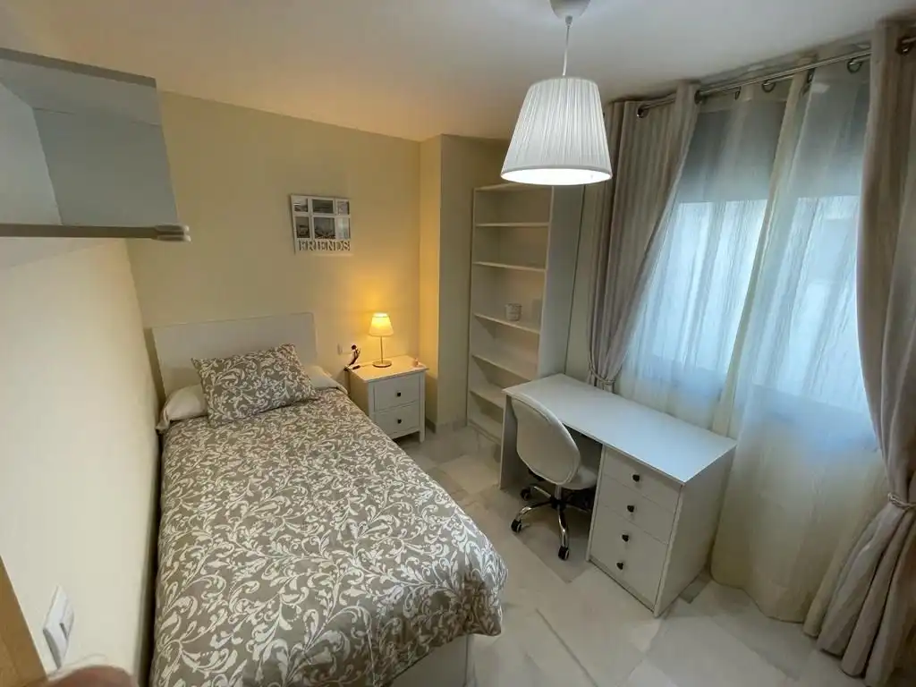 Piso de 90 m² en Algeciras