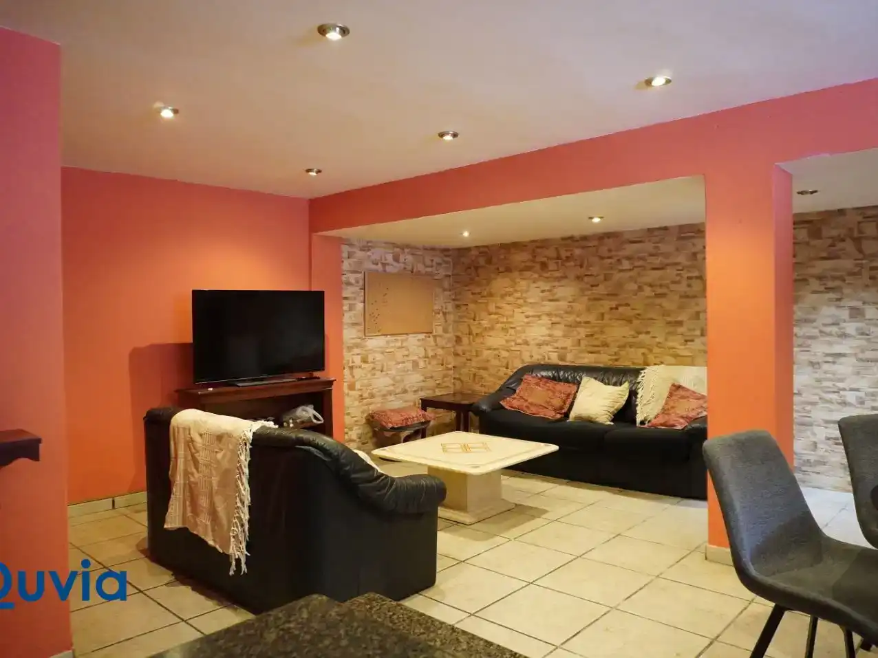 Habitación 250 m², Oleiros
