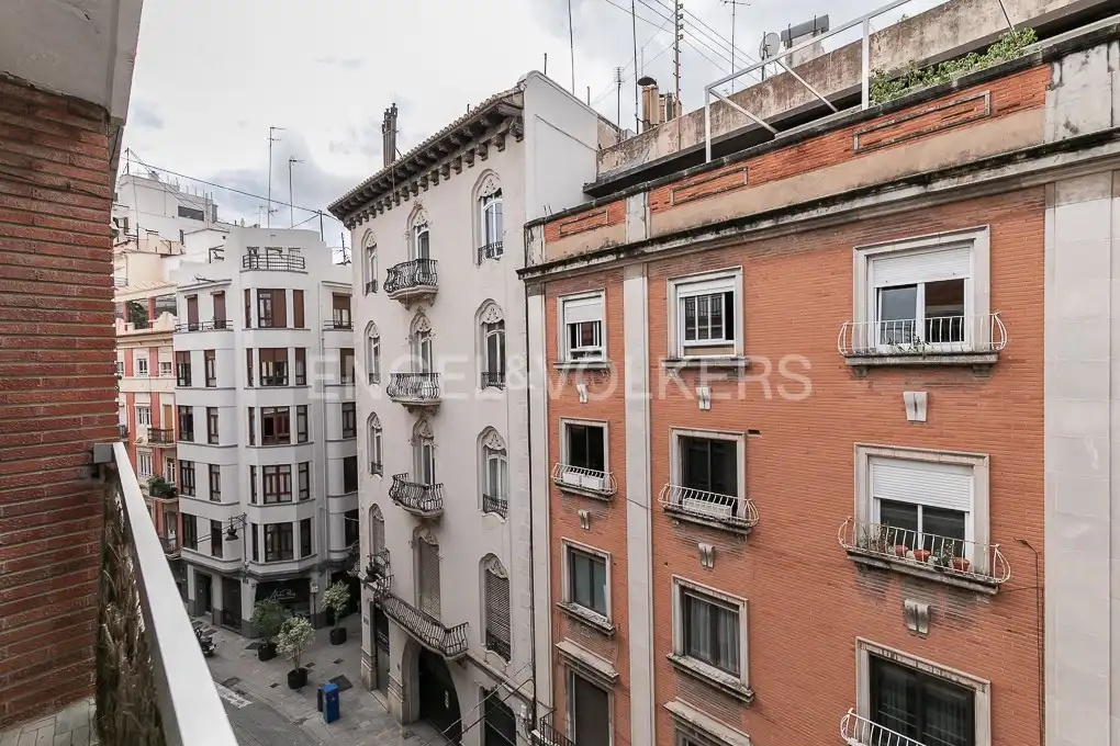 Piso de 140 m² en Valencia