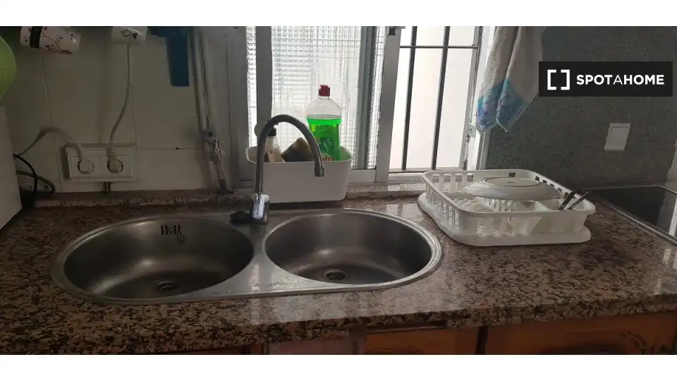 Habitación 81 m², Córdoba