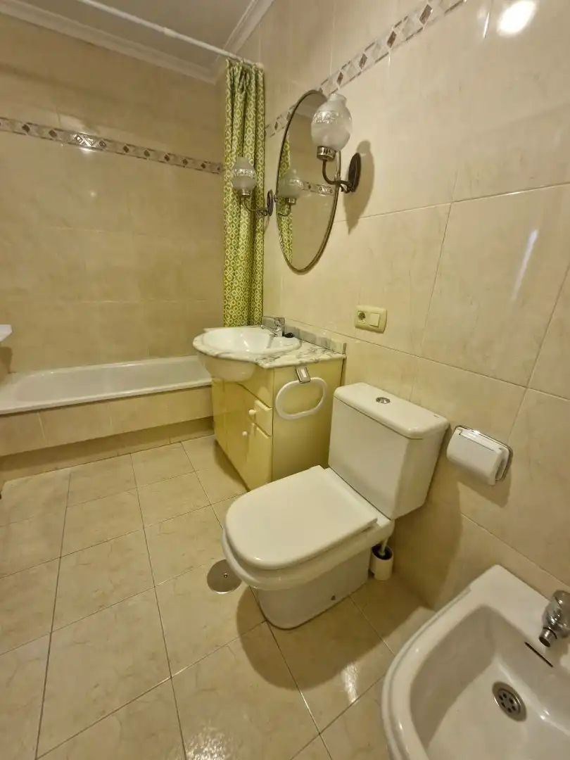 Piso de 75 m² en A Rúa