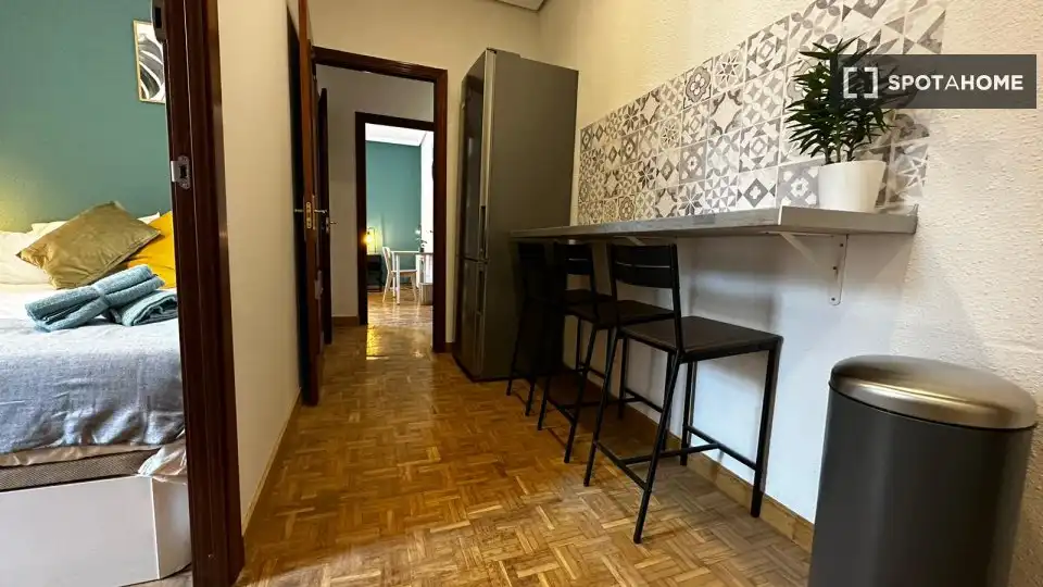 Room for rent, Madrid