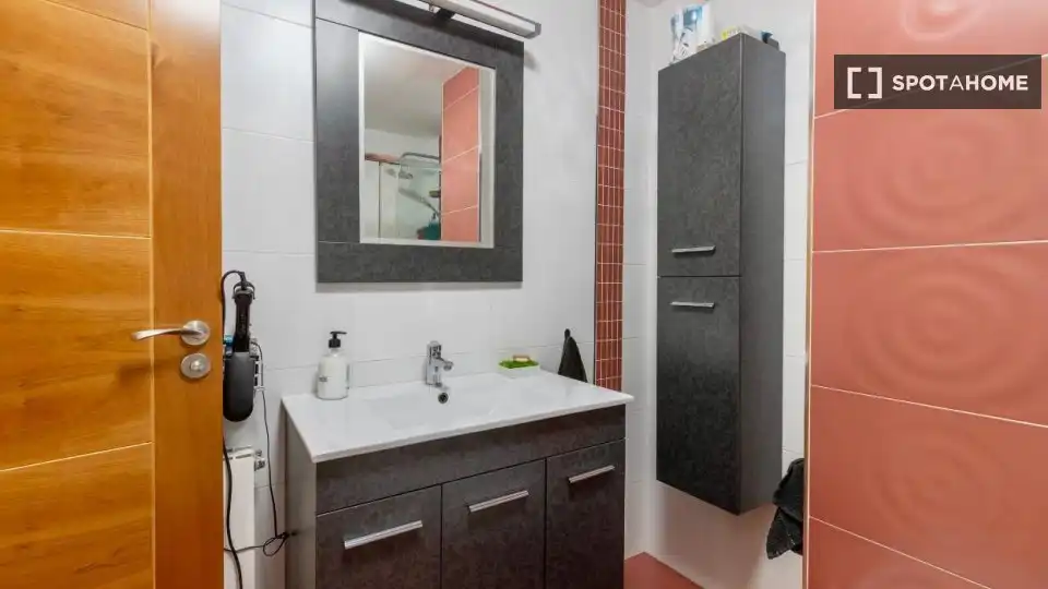 Habitación 161 m², Granada