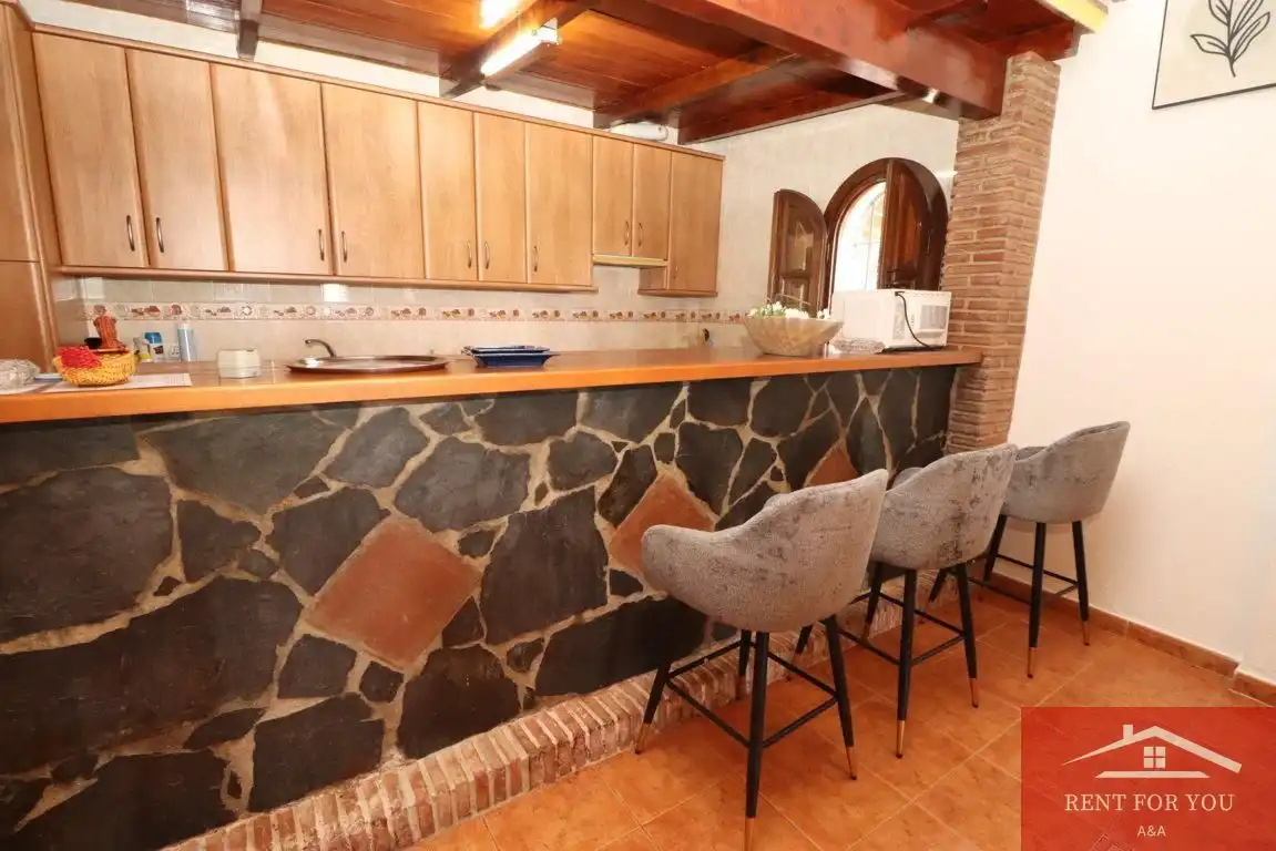 Casa de 110 m² en Alozaina