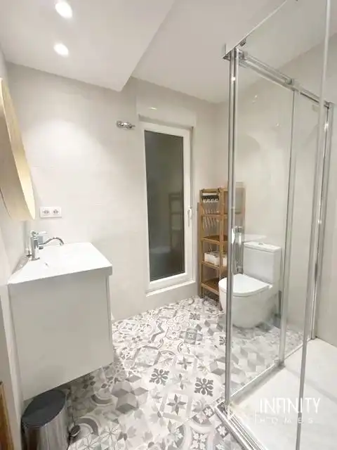 Wohnung 80 m² in Bilbao