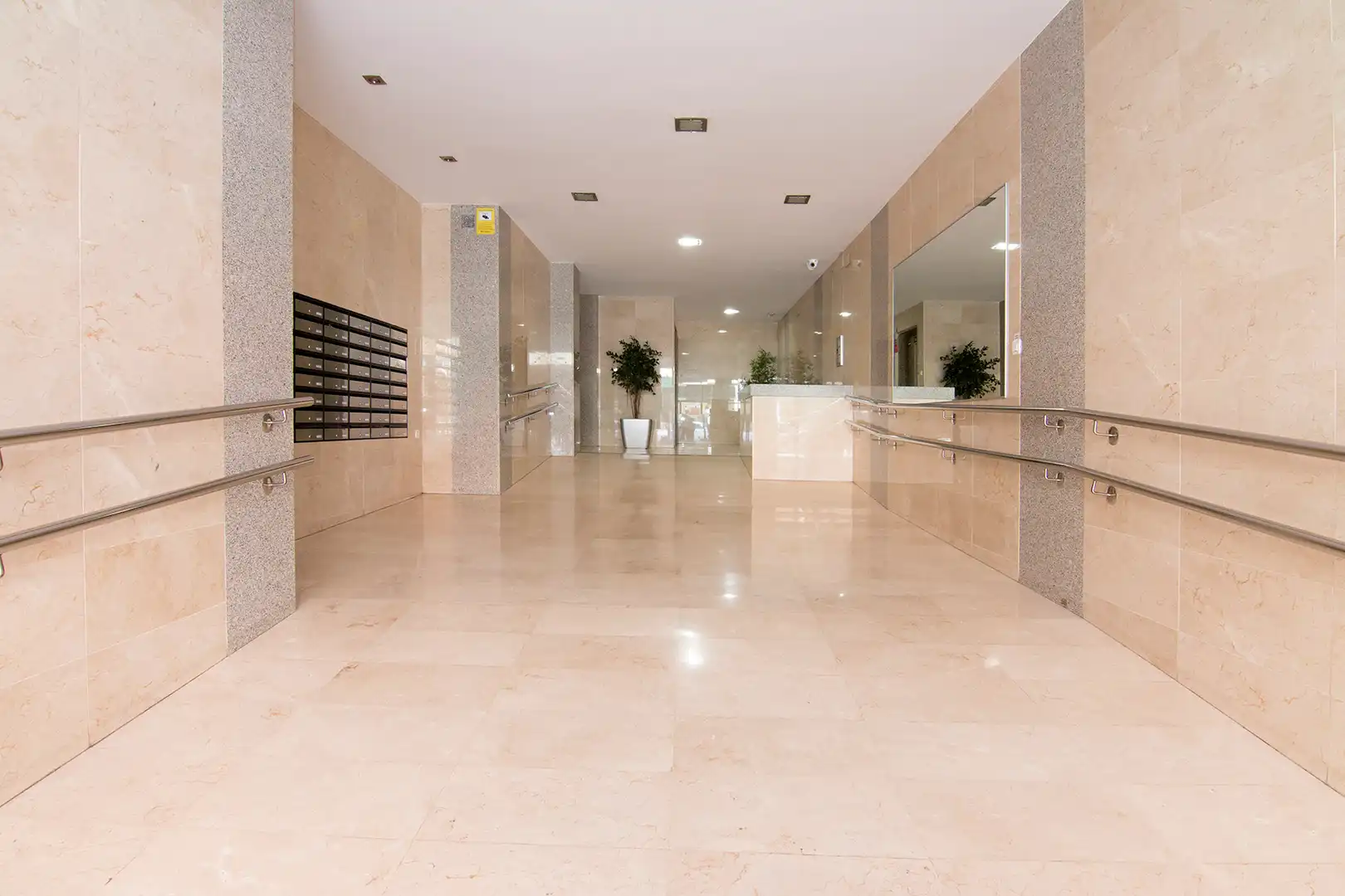 Piso de 140 m² en Granada