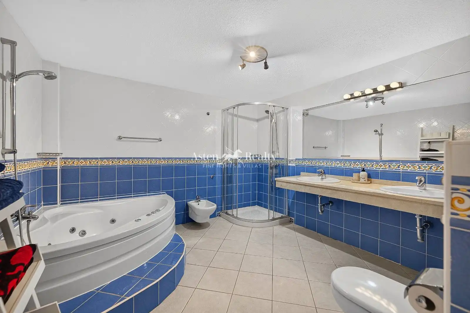 Casa de 325 m² en Arona