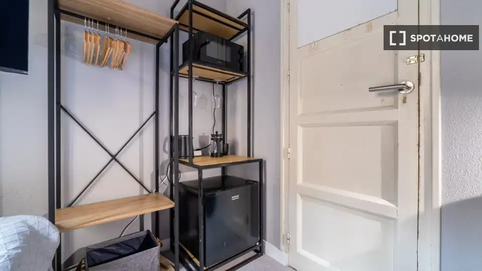 Habitació de lloguer, Madrid