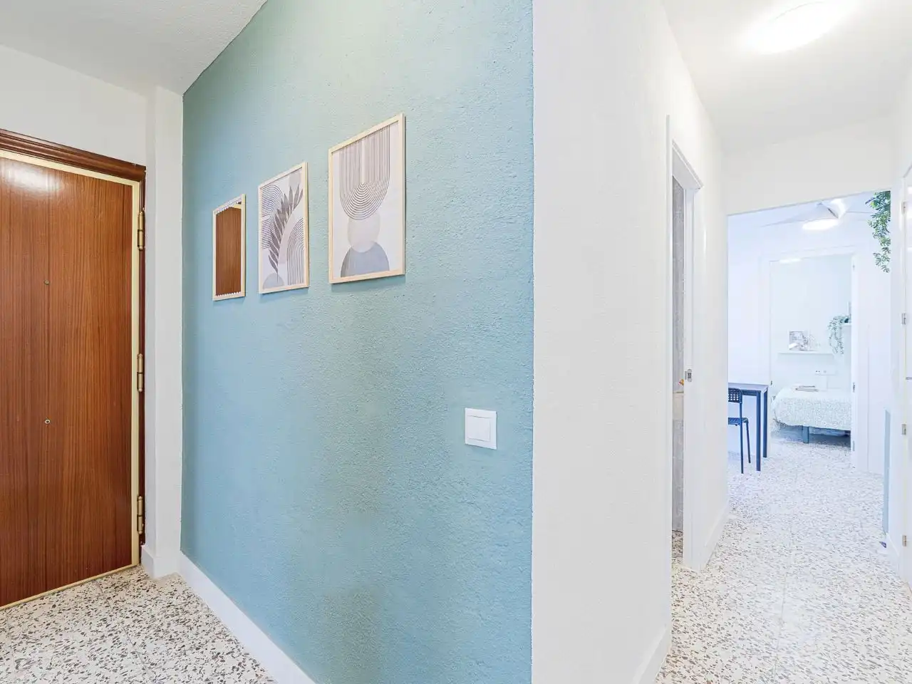 Habitació de lloguer, Torrevella