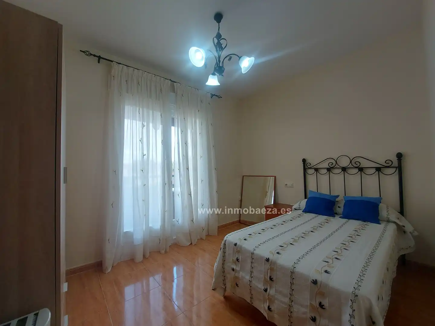Piso de 85 m² en Baeza