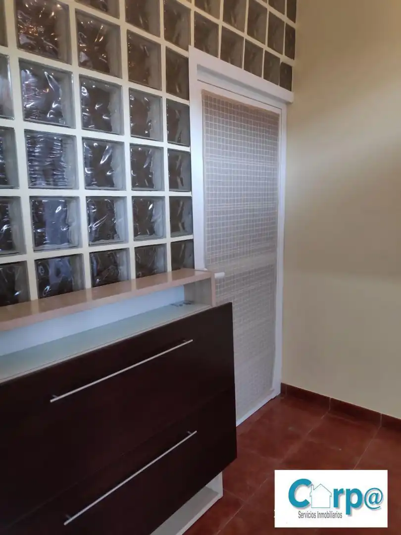 House 221 m² in Andosilla