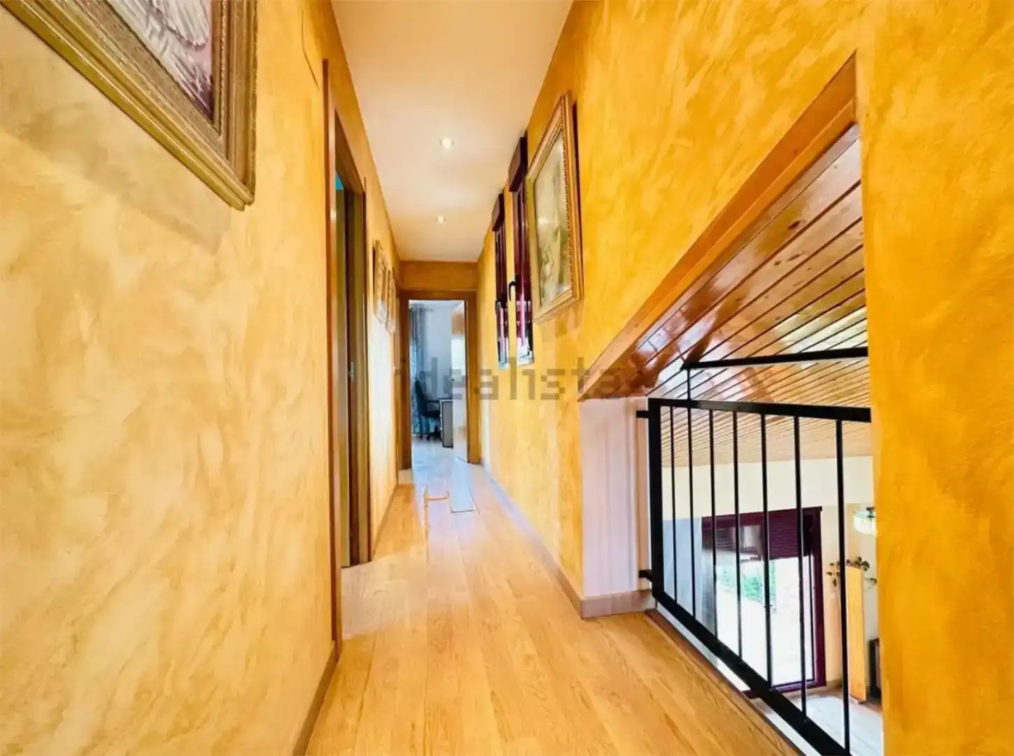 Habitación 160 m², Cadrete