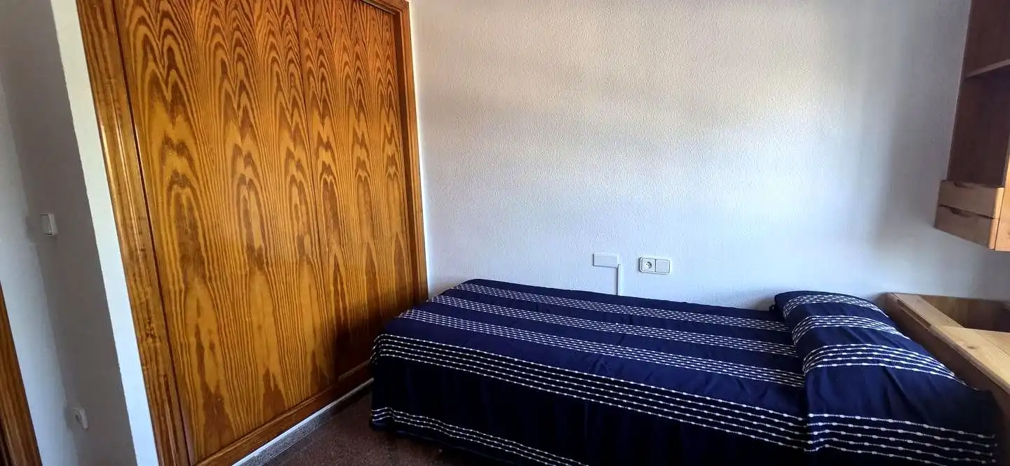 Habitación 100 m², Elche