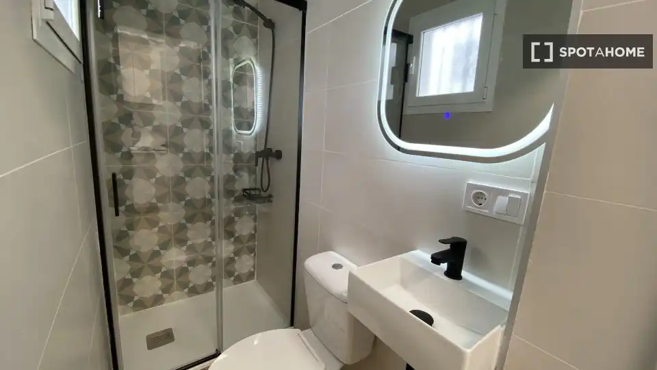 Habitación 230 m², Sevilla