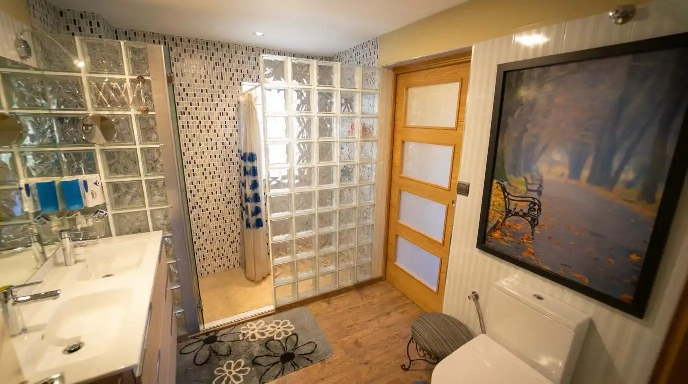 Piso de 350 m² en Huétor Vega