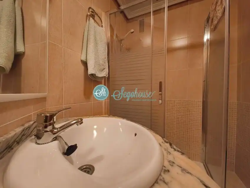 Piso de 85 m² en Segovia