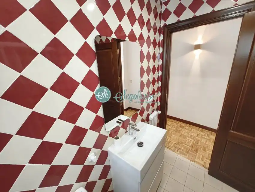 Piso de 148 m² en Segovia