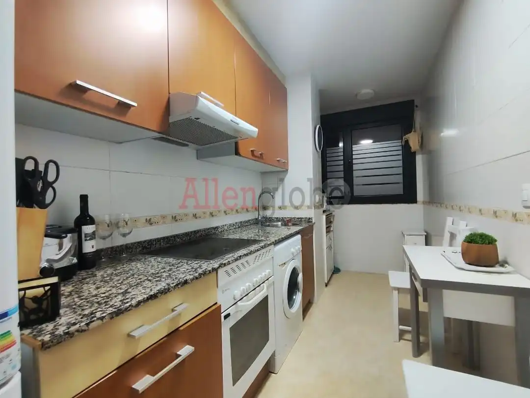 Flat 63 m² in Oviedo