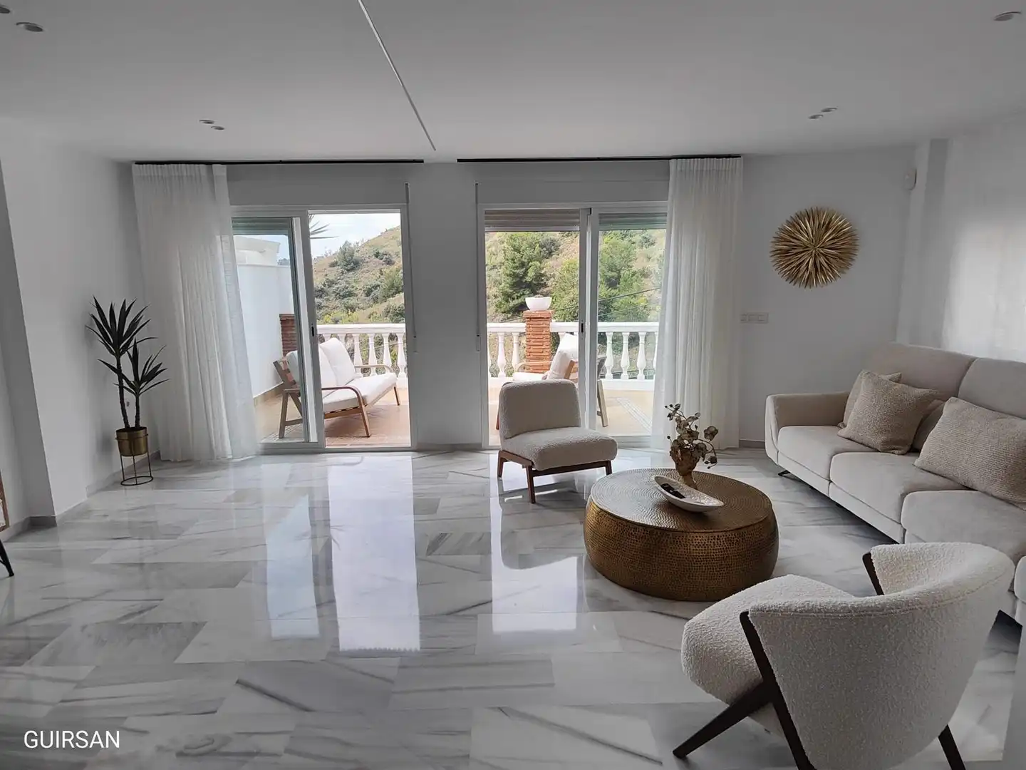 Piso de 228 m² en Almuñécar