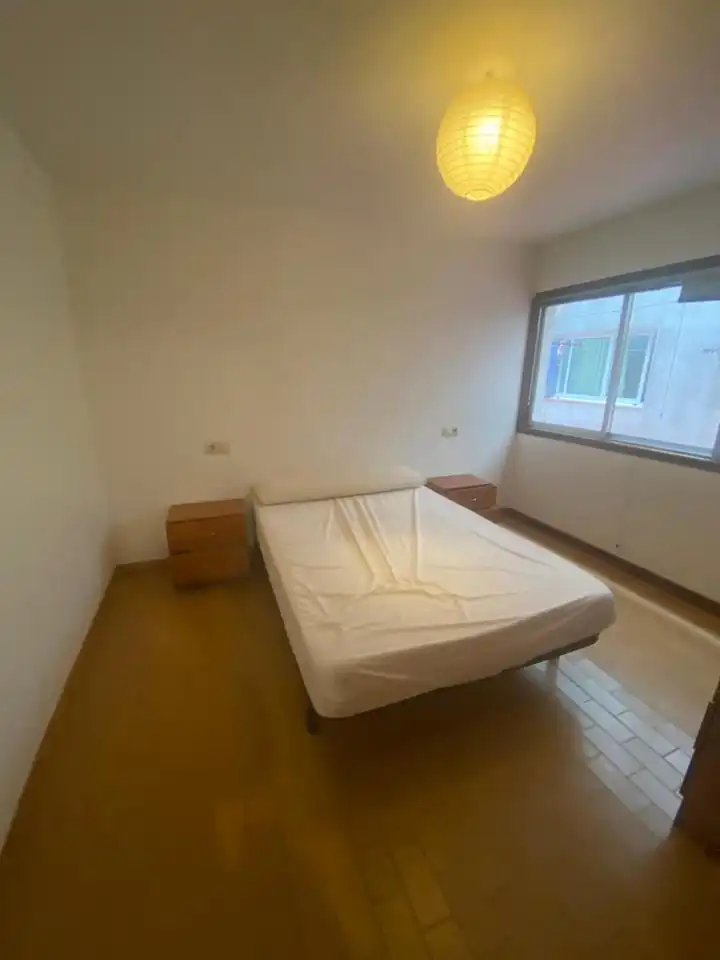 Piso de 43 m² en Santiago de Compostela