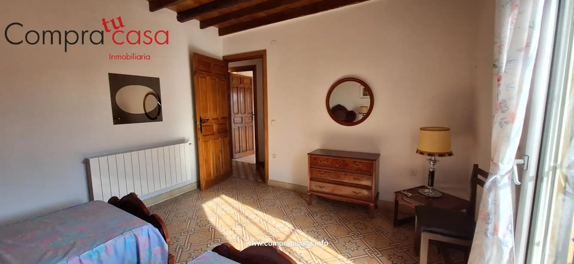 Casa de 561 m² en Espirdo