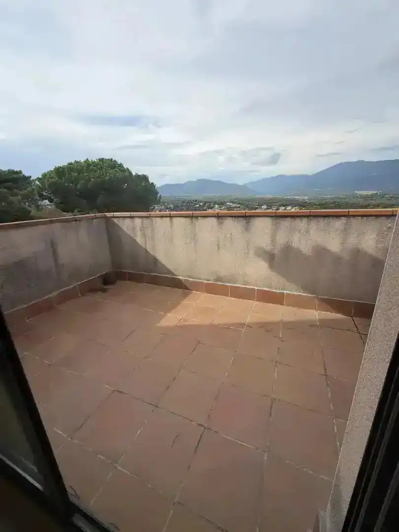 Будинок 210 м² у Vallgorguina