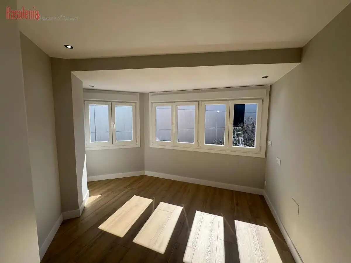 Pis de 55 m² a Ferrol