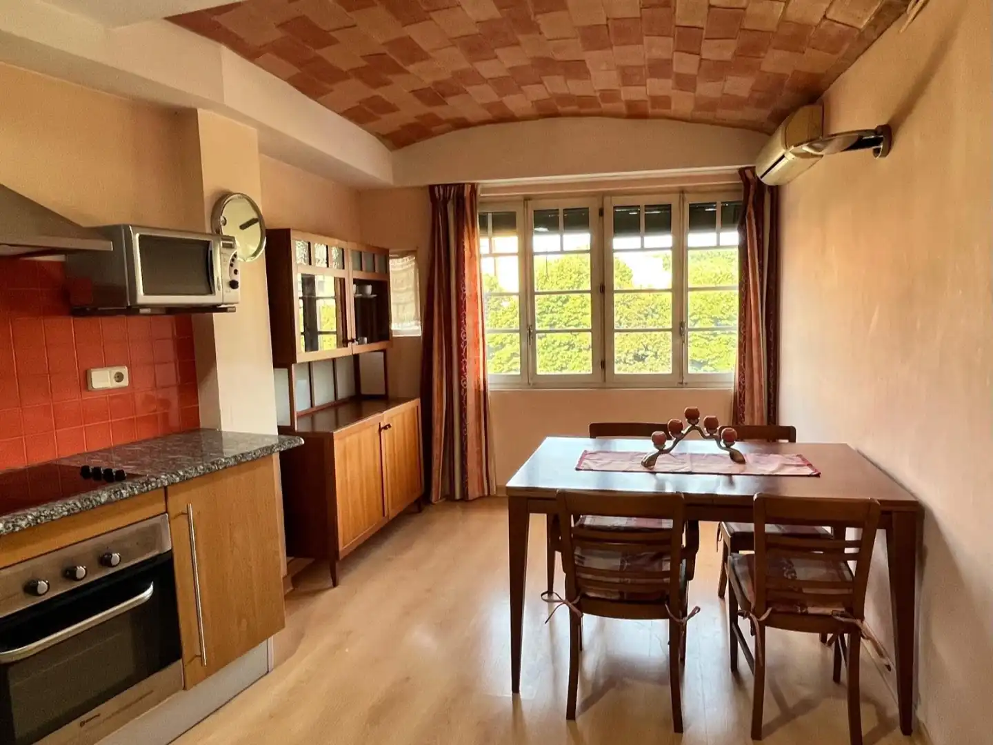 Wohnung 70 m² in Girona