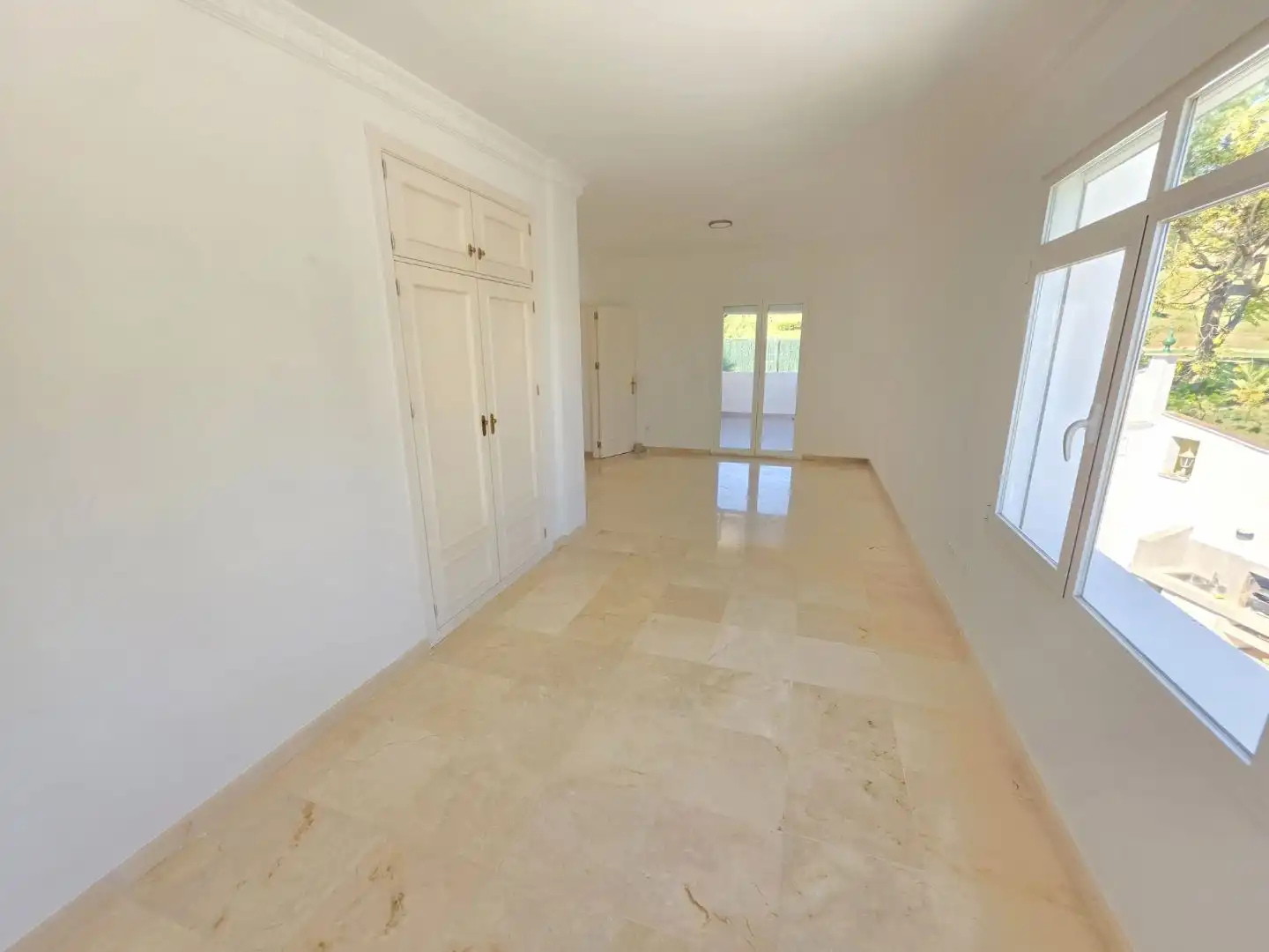 Piso de 210 m² en Marbella
