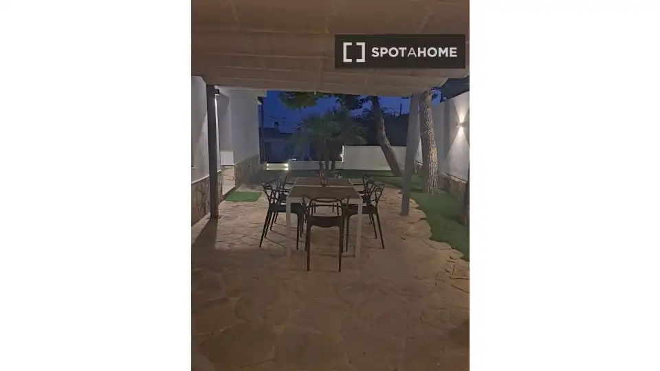 Habitación 117 m², el Campello