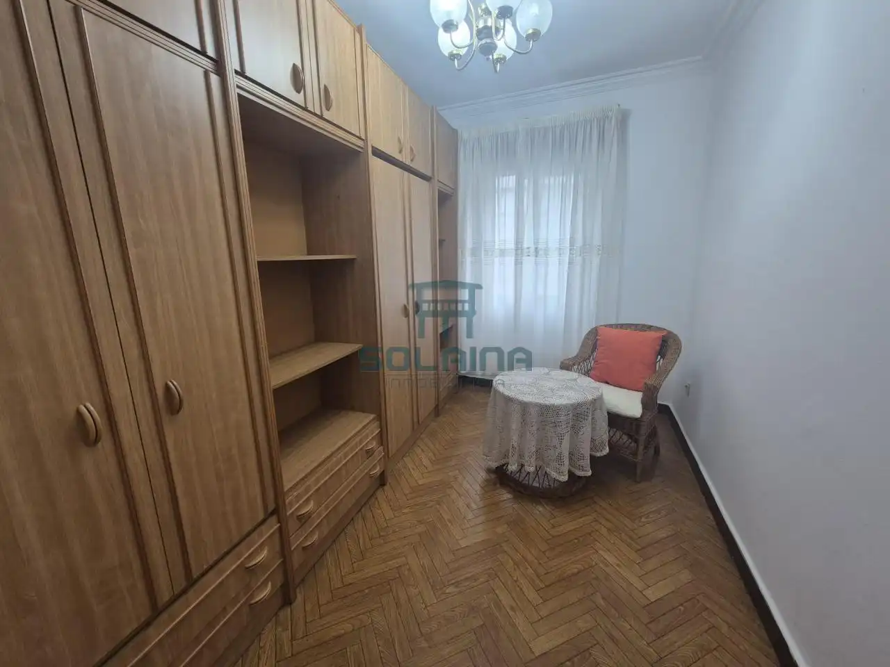 Wohnung 80 m² in Ourense