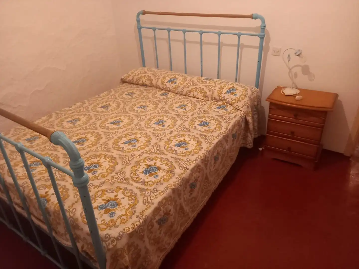 House 182 m² in El Burgo