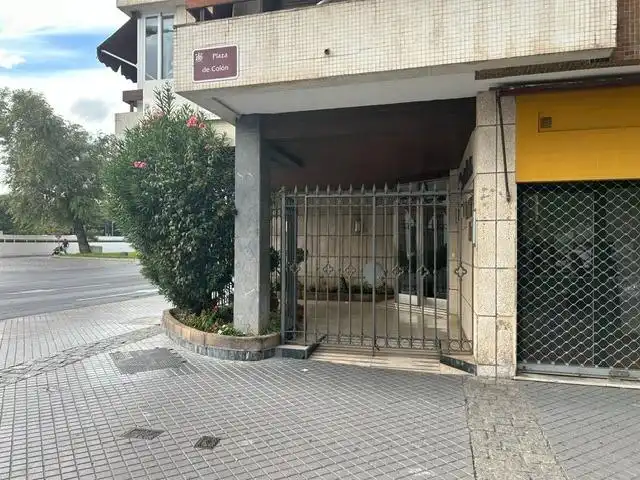 Pis de 125 m² a Còrdova
