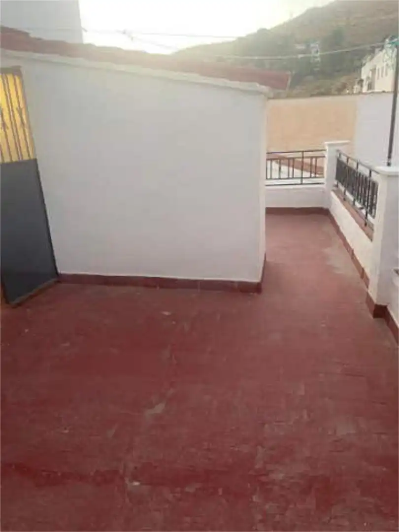 Haus 70 m² in Loja