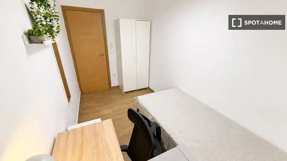 Habitación 85 m², Valencia